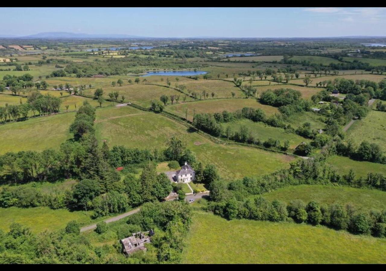 The Rathmore House รอสส์คอมมัน ภายนอก รูปภาพ